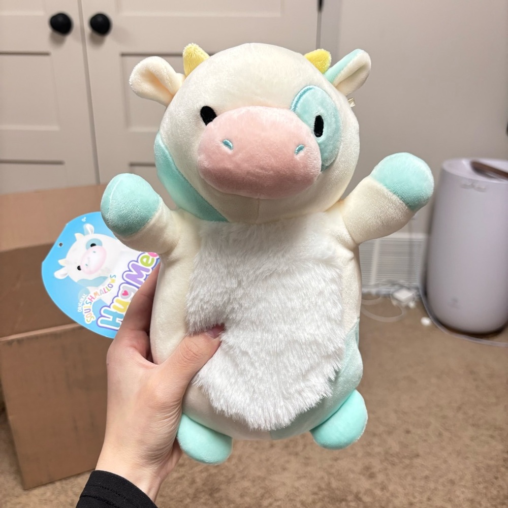 10" Squishmallow Hug-Mee Belana Cow